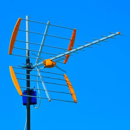 radar, ciel, bleu, antenne Pindiyath100 - Dreamstime