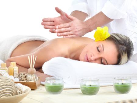 femme, thérapie, massage, jaune, fleur Kurhan - Dreamstime