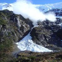 Pixwords L`image avec la nature, neige, brouillard, montagne, montagnes, valey Bb226 - Dreamstime
